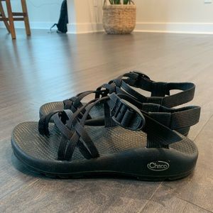 Chacos Size 8 Black